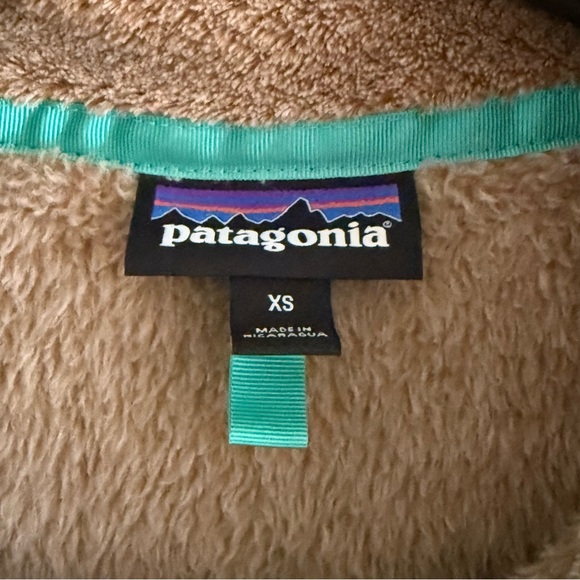 Patagonia lightweight fleece Jacket - Picture 5 of 6